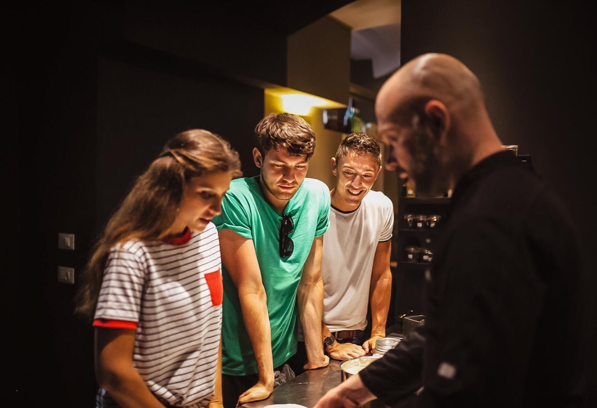 Dine at Habibi & Hawara on a MTM experience in Viena, Austria 