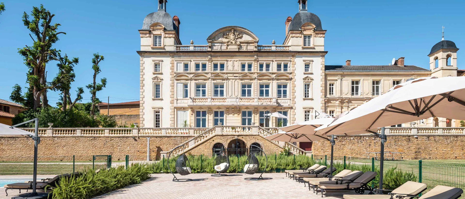 Chateau Contiki