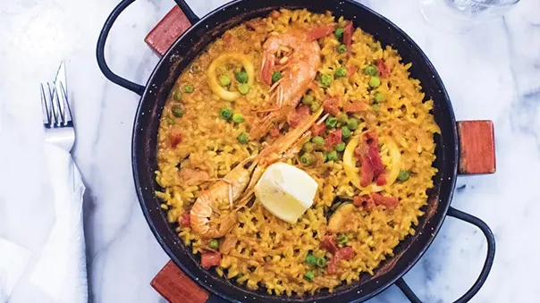 Food Experiences Paella