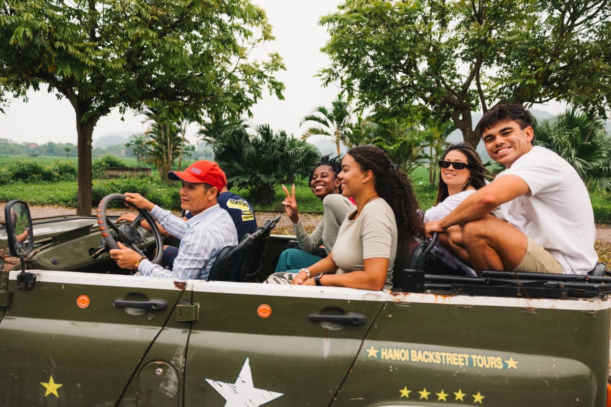 Visit Vietnam With Contiki 1 Min