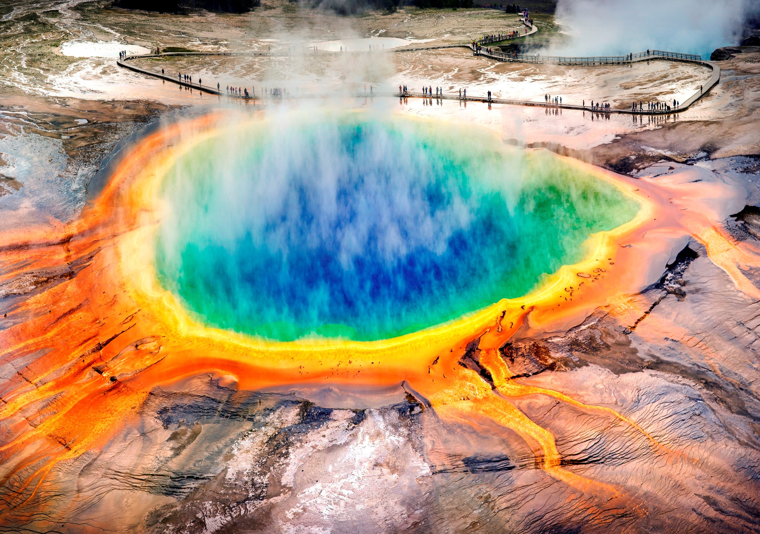 Check Out the Grand Prismatic Hot Spring