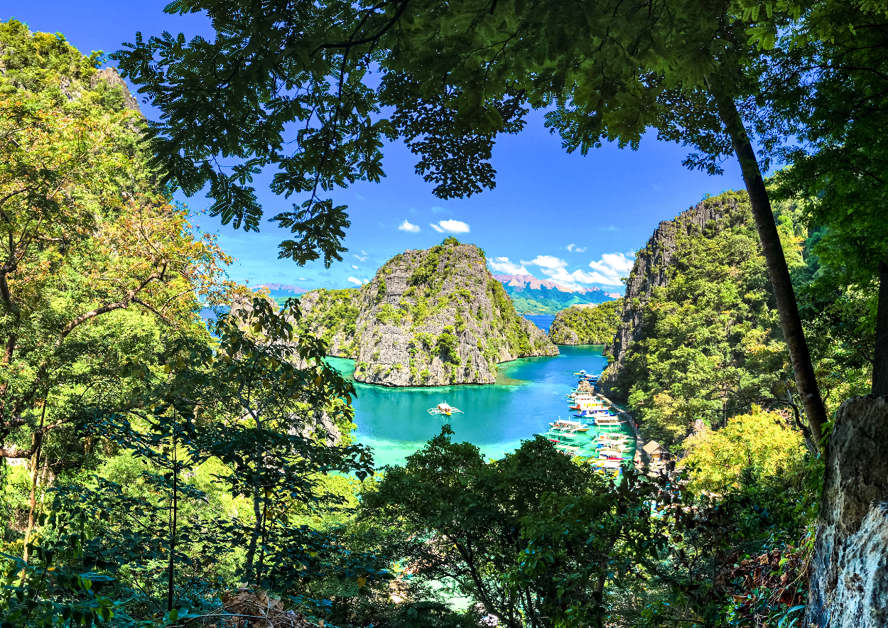 Capture one of the Philippines’ clearest lakes