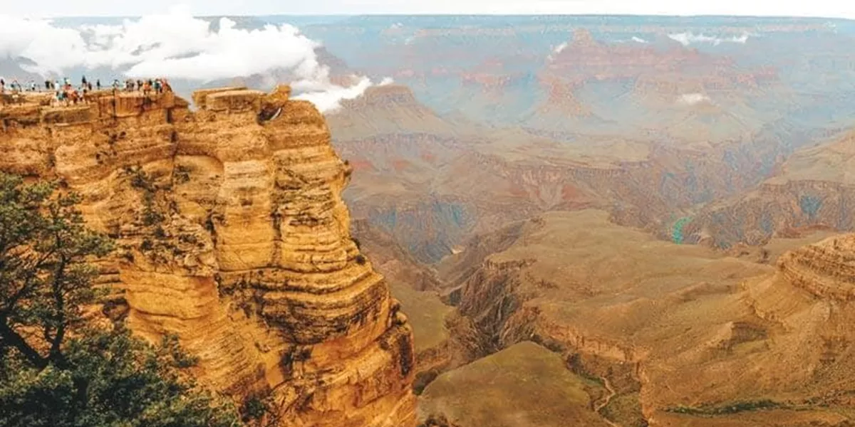 Contiki Destinations Usa Canada Grand Canyon Rock