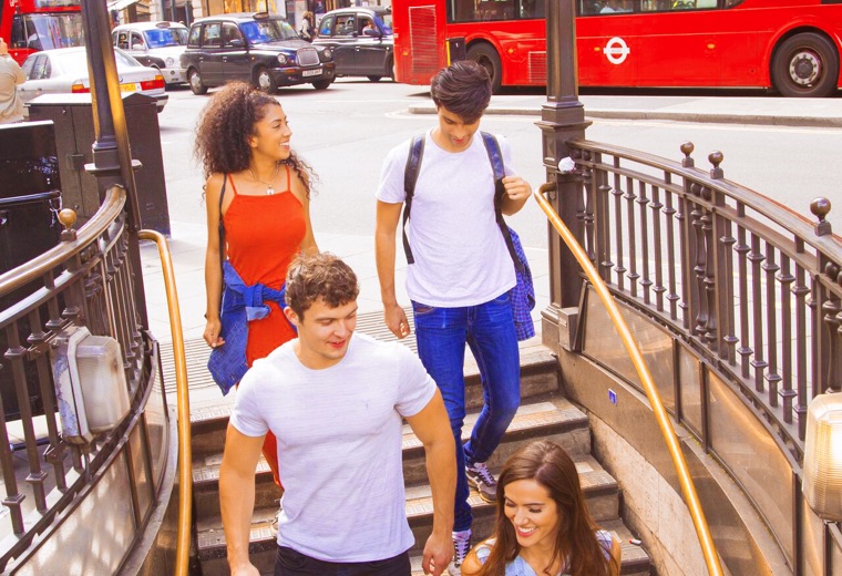 Best UK Tours & Trips 2025 / 2026 Contiki AU