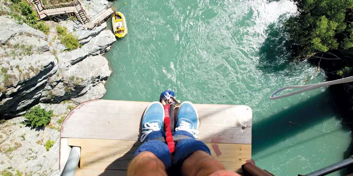Queenstown Bungee Jumping New Zealand 2