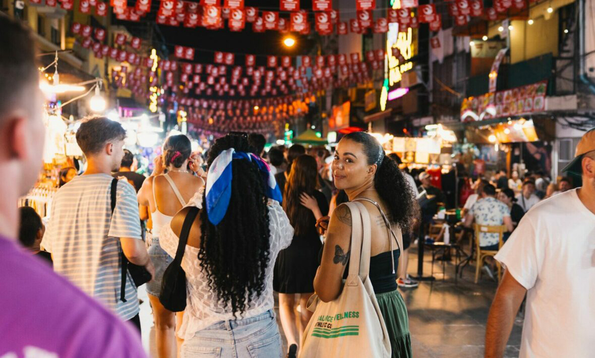 Group Exploring Market In Thailand