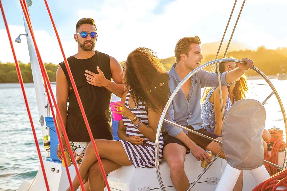 Young Adventurers On A Boat In Australia 0657Ausd2016a