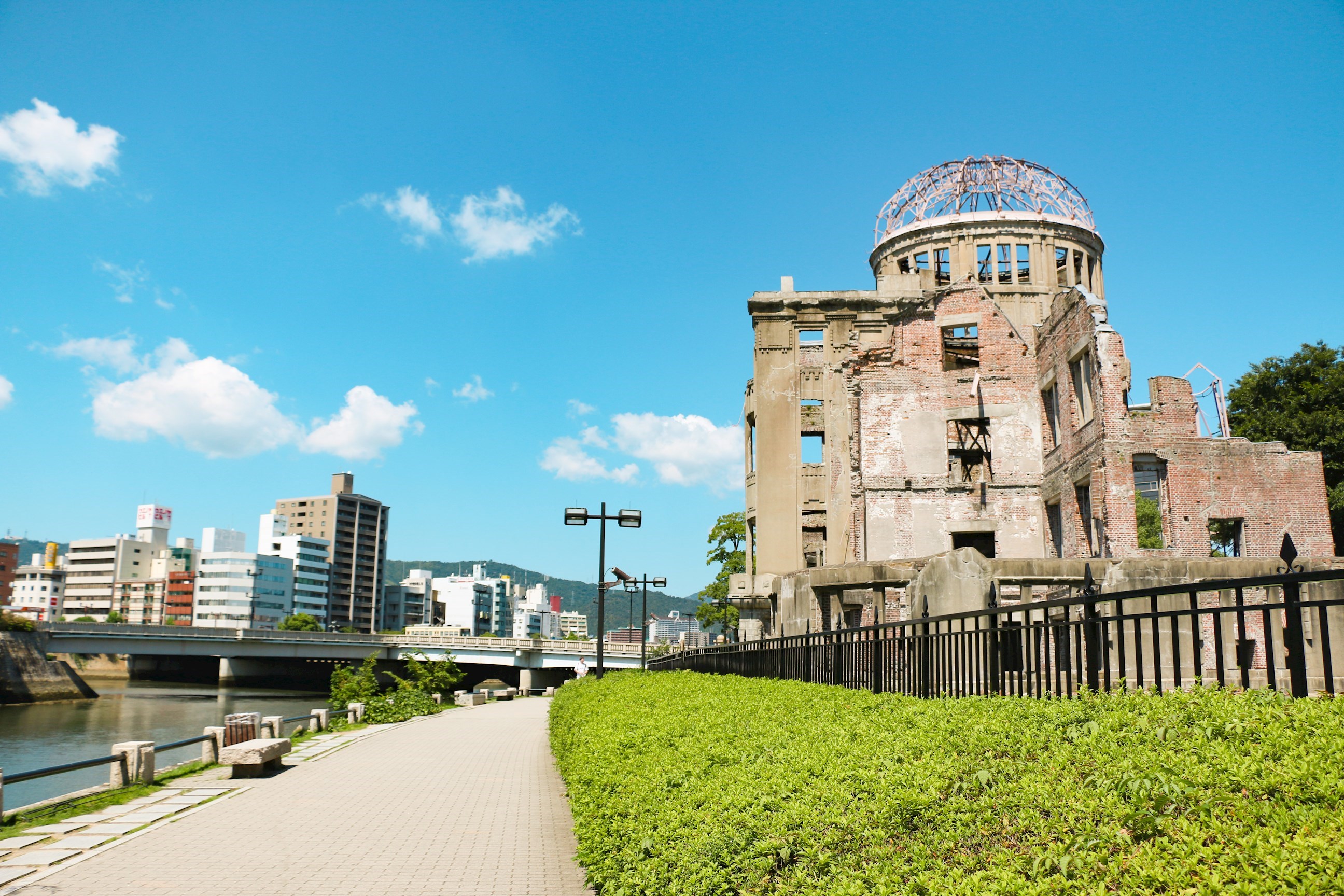 Remember Hiroshima with a Peace Park Guided Tour