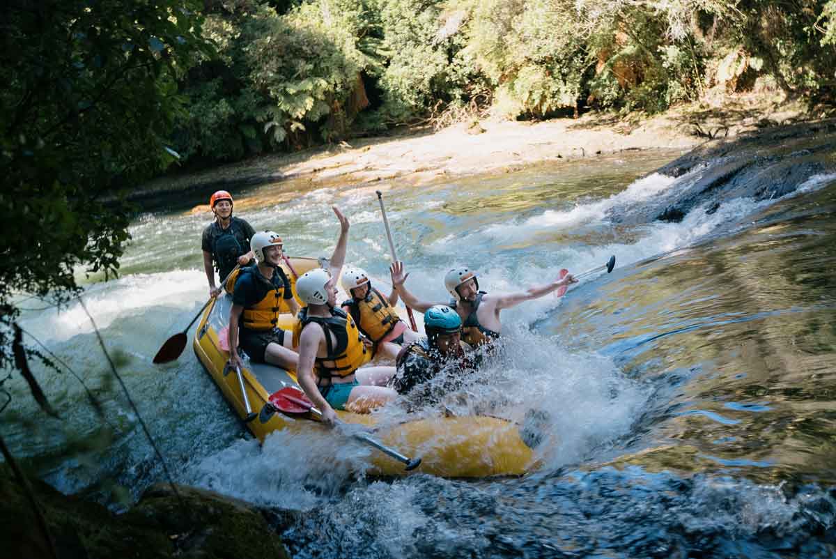 Traveller White Water Rafting In New Zealand