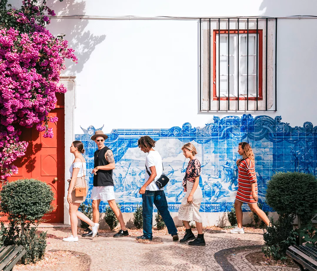 Contiki Morocco Review: Is This Group Tour Right For You? - Accommodations and Meals