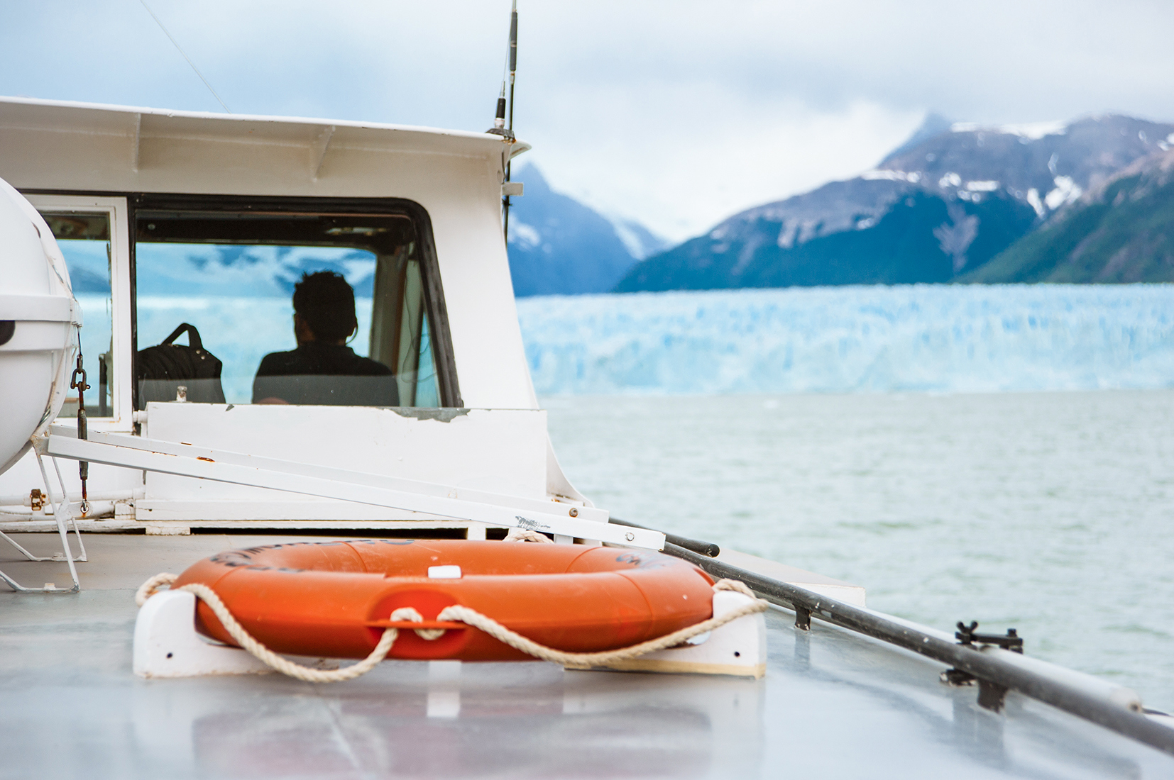 Cruise around Balmaceda & Serrano Glaciers