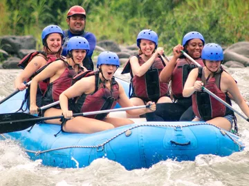 sarapiqui-rafting-oliviacasey13-instagram-5th-may-2022-00_47-utc.jpeg