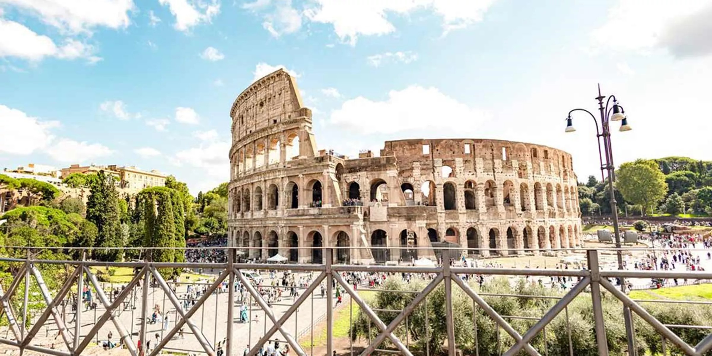 Rome Landmark Building Sunny Day
