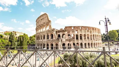 Rome Landmark Building Sunny Day