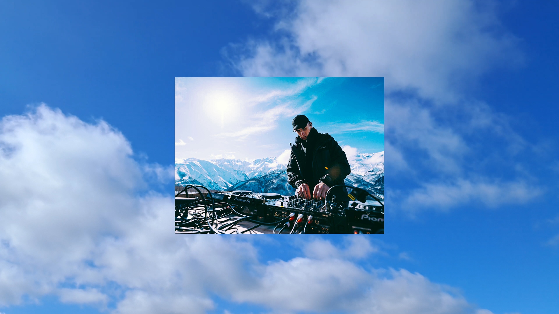 festivals-hero-image-man-djing.jpg