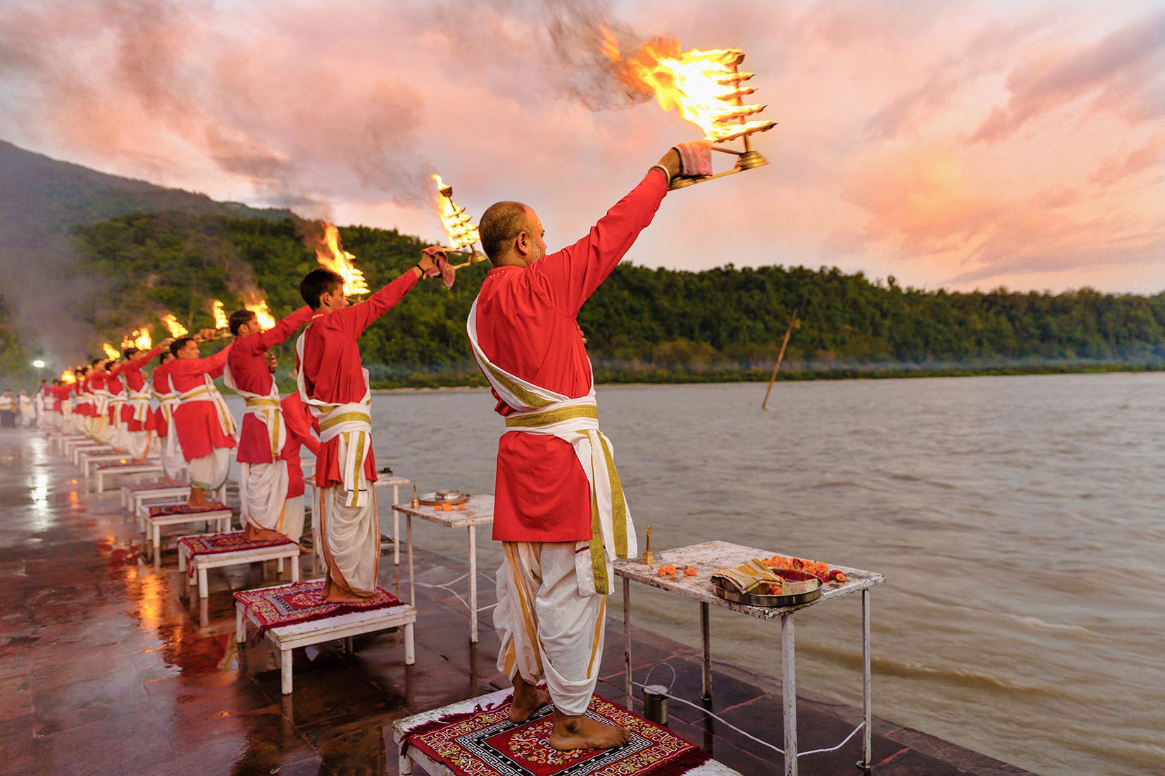 See the evening Aarti Ceremony on the Ganges 