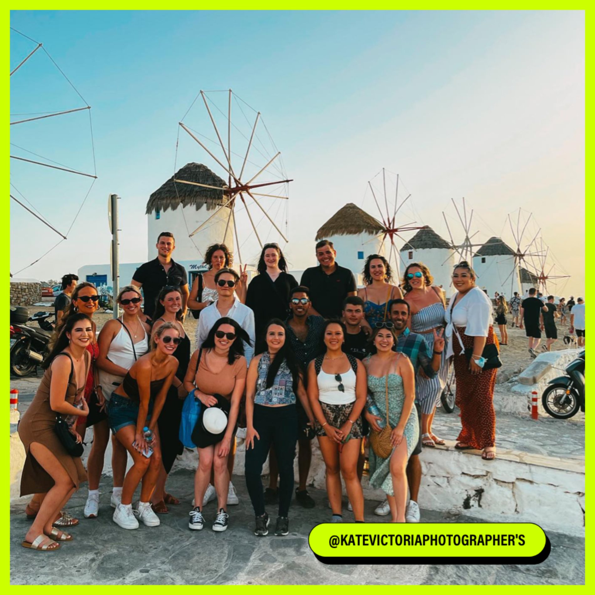 Contiki Travellers In Greece