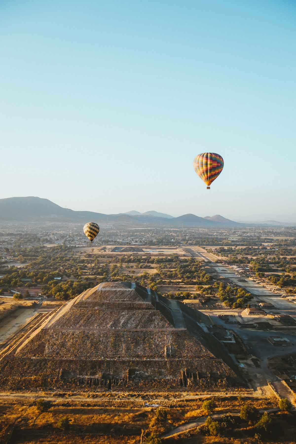 Hot Air Balloon Chichen Itza