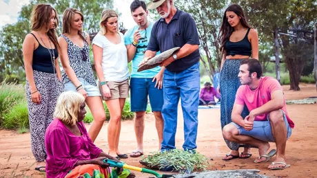 Group of travellers with Aboriginal hosts on a MTM Experience in Darwin, Australia