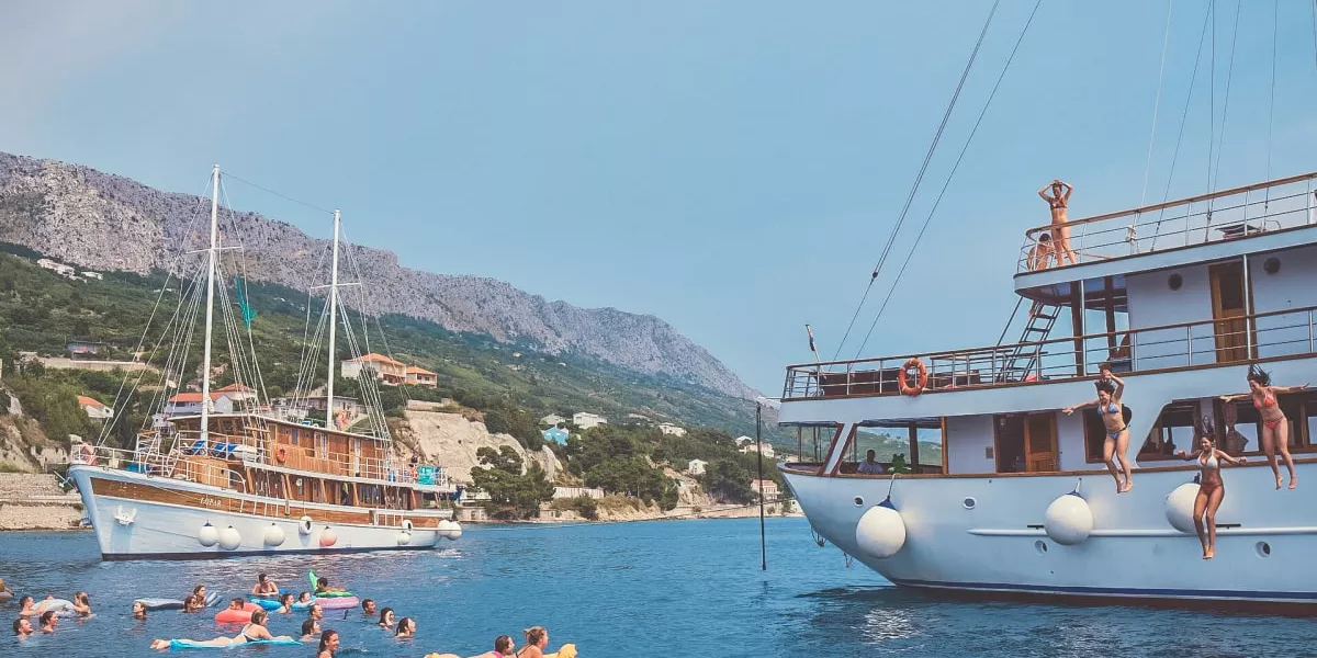 Explore Croatia’S Idyllic Islands With Contiki Min