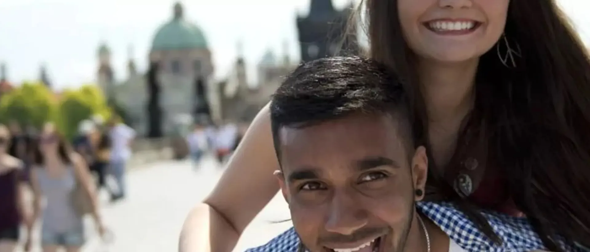 Couple travelling in Czech Republic