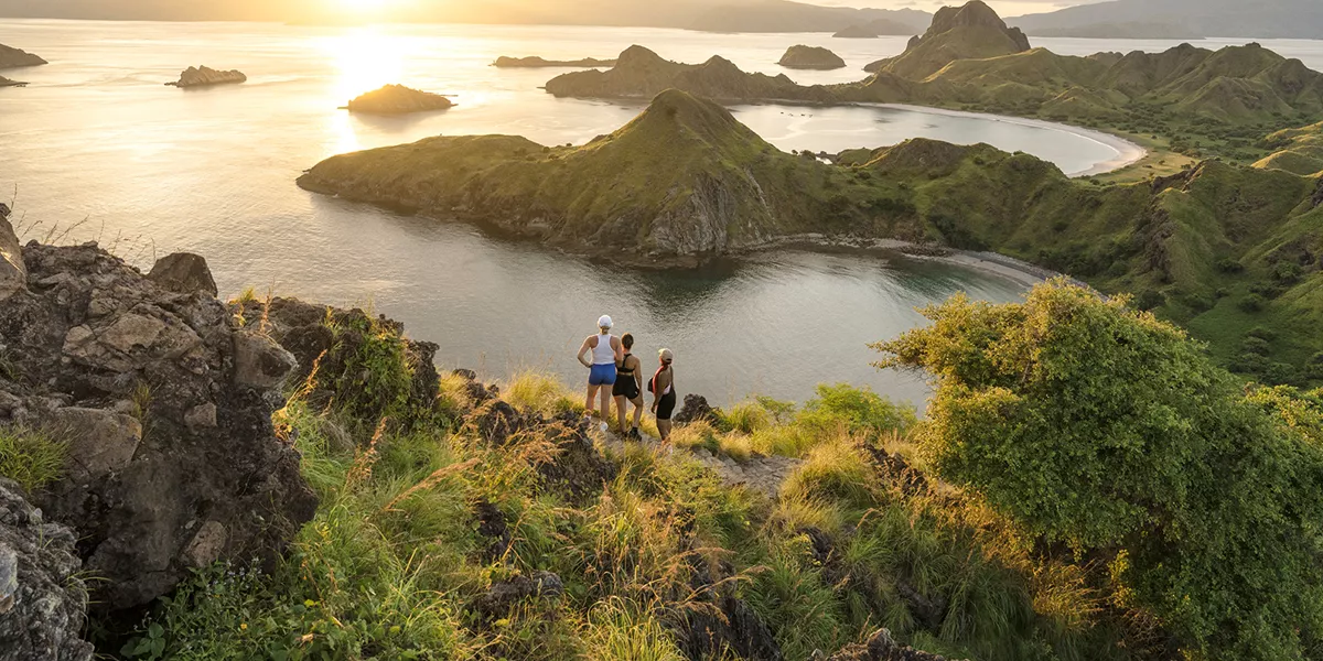 Indonesia Island Hopping