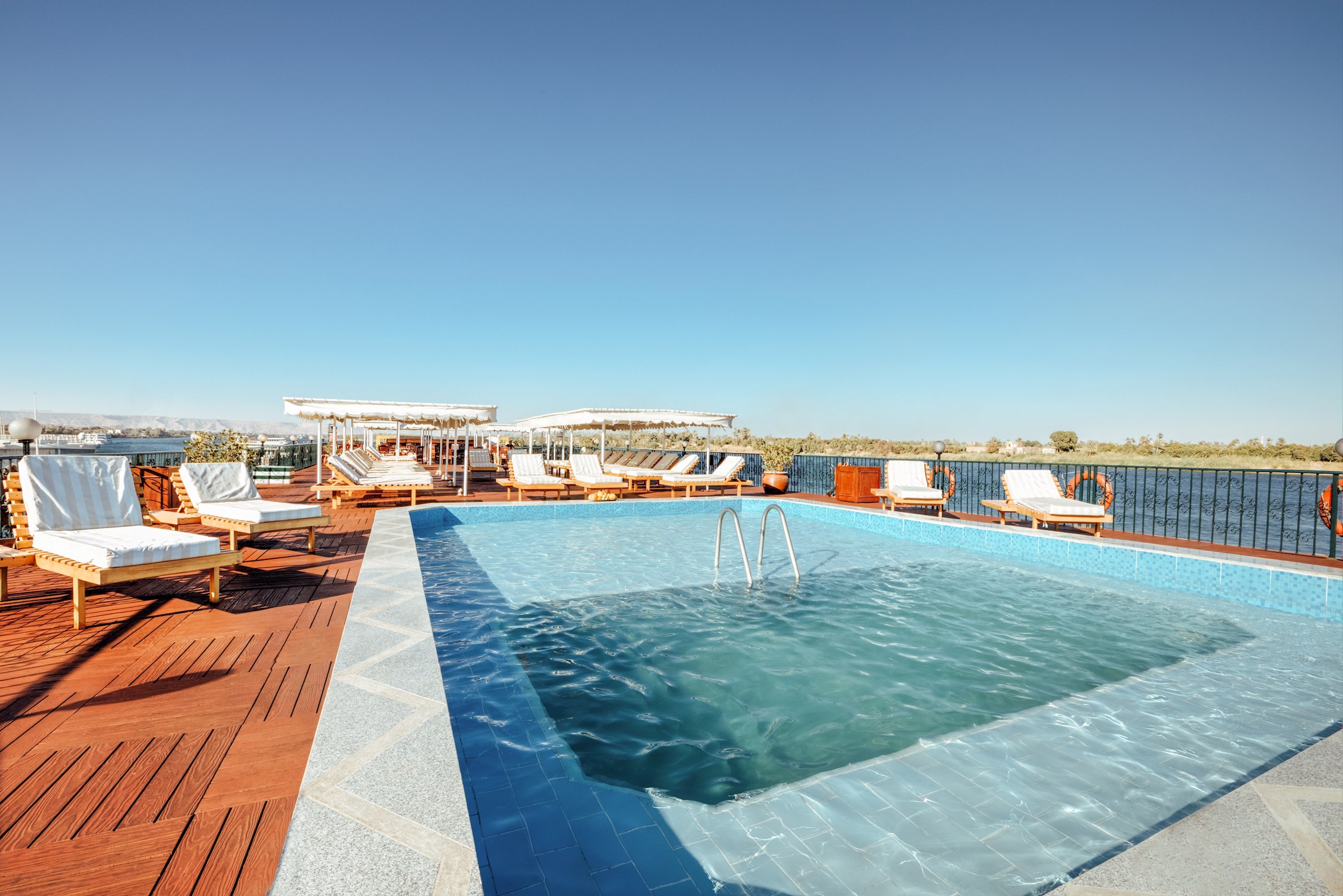 Stay on a Nile Cruise