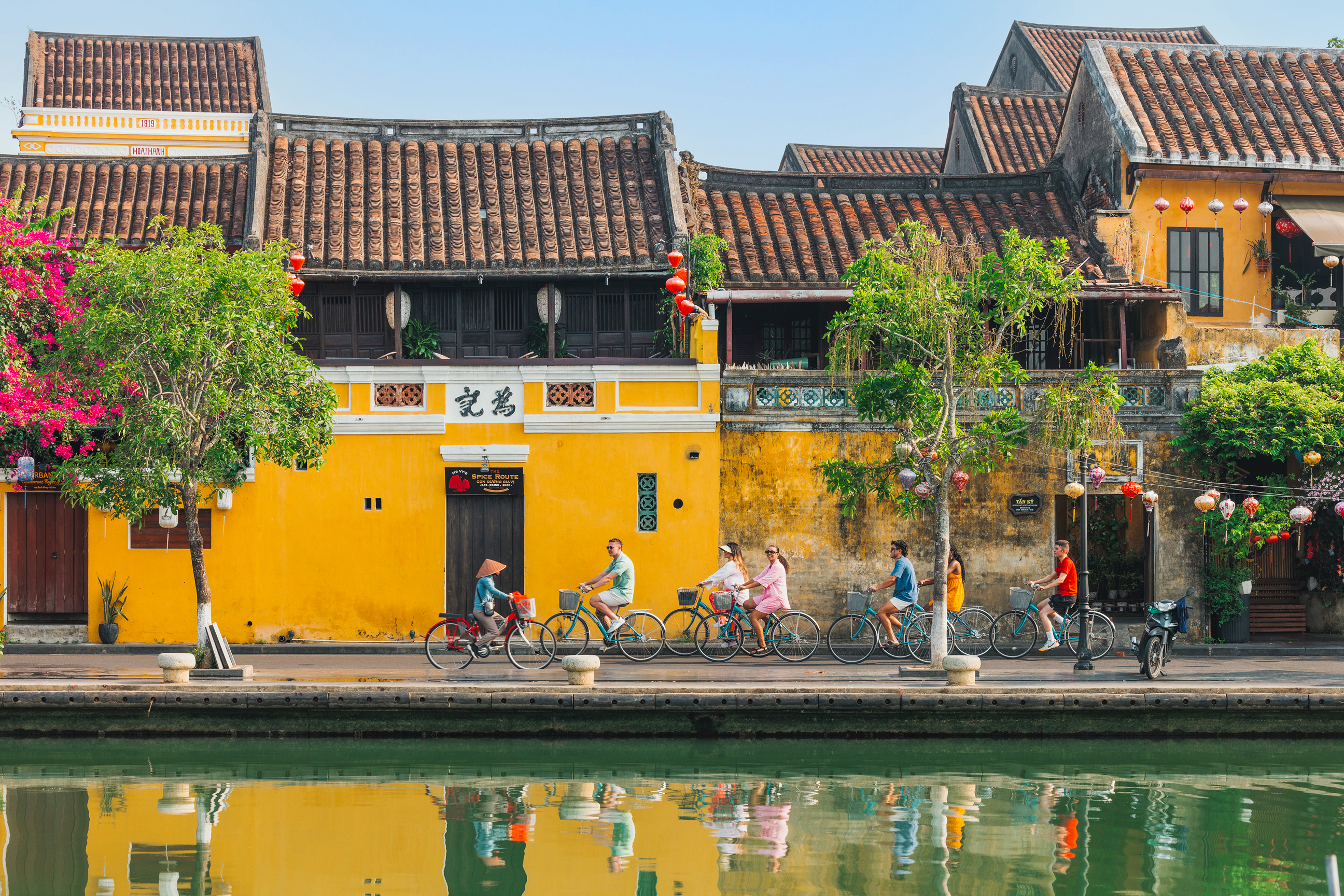 Guided Cycling: Hoi An Ancient Town