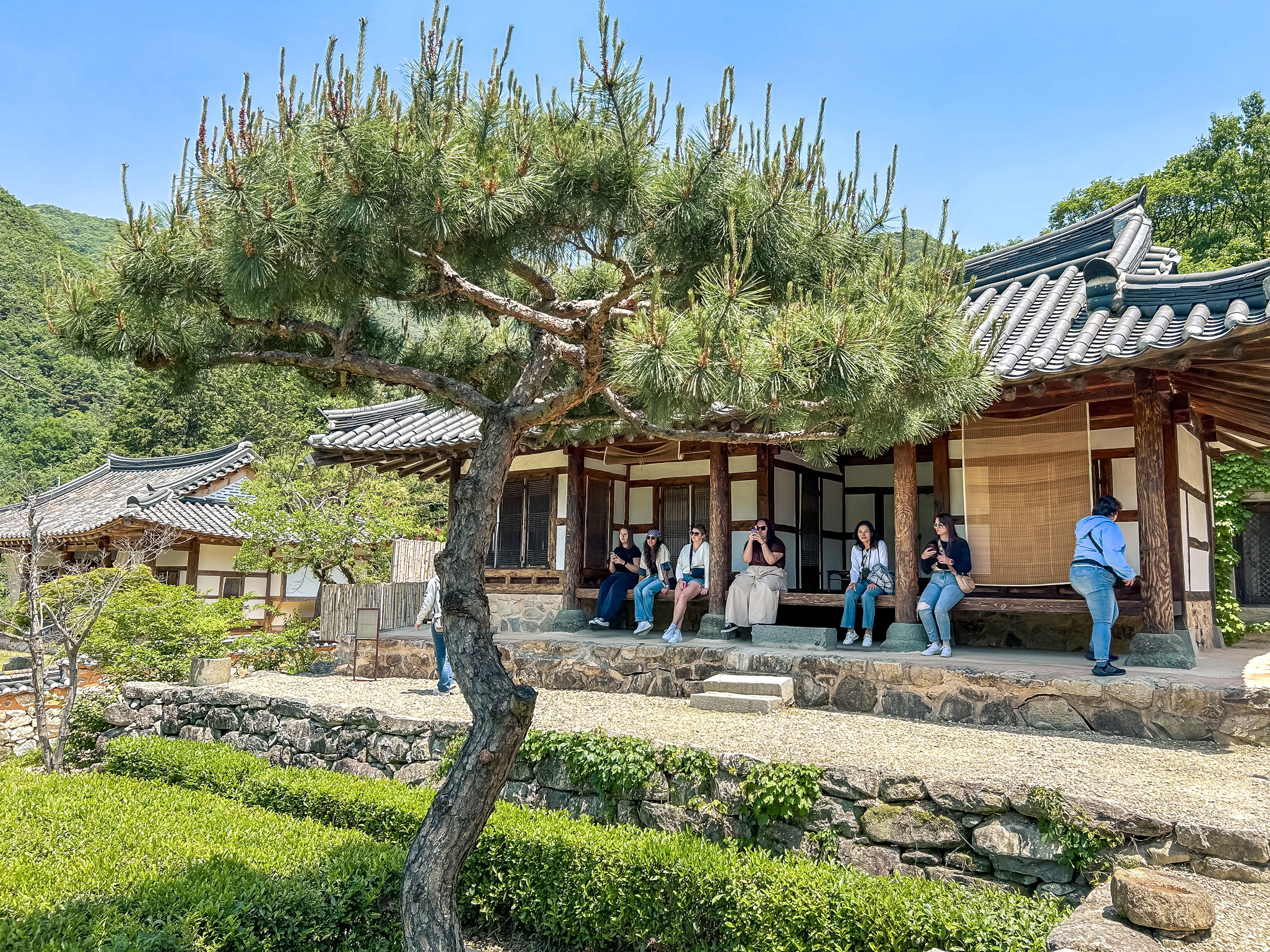 Visit the Awon Hanok Museum & Gallery