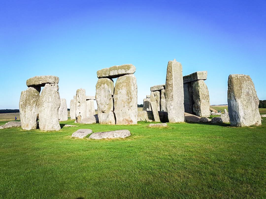 Road trip to Stonehenge and Bath 