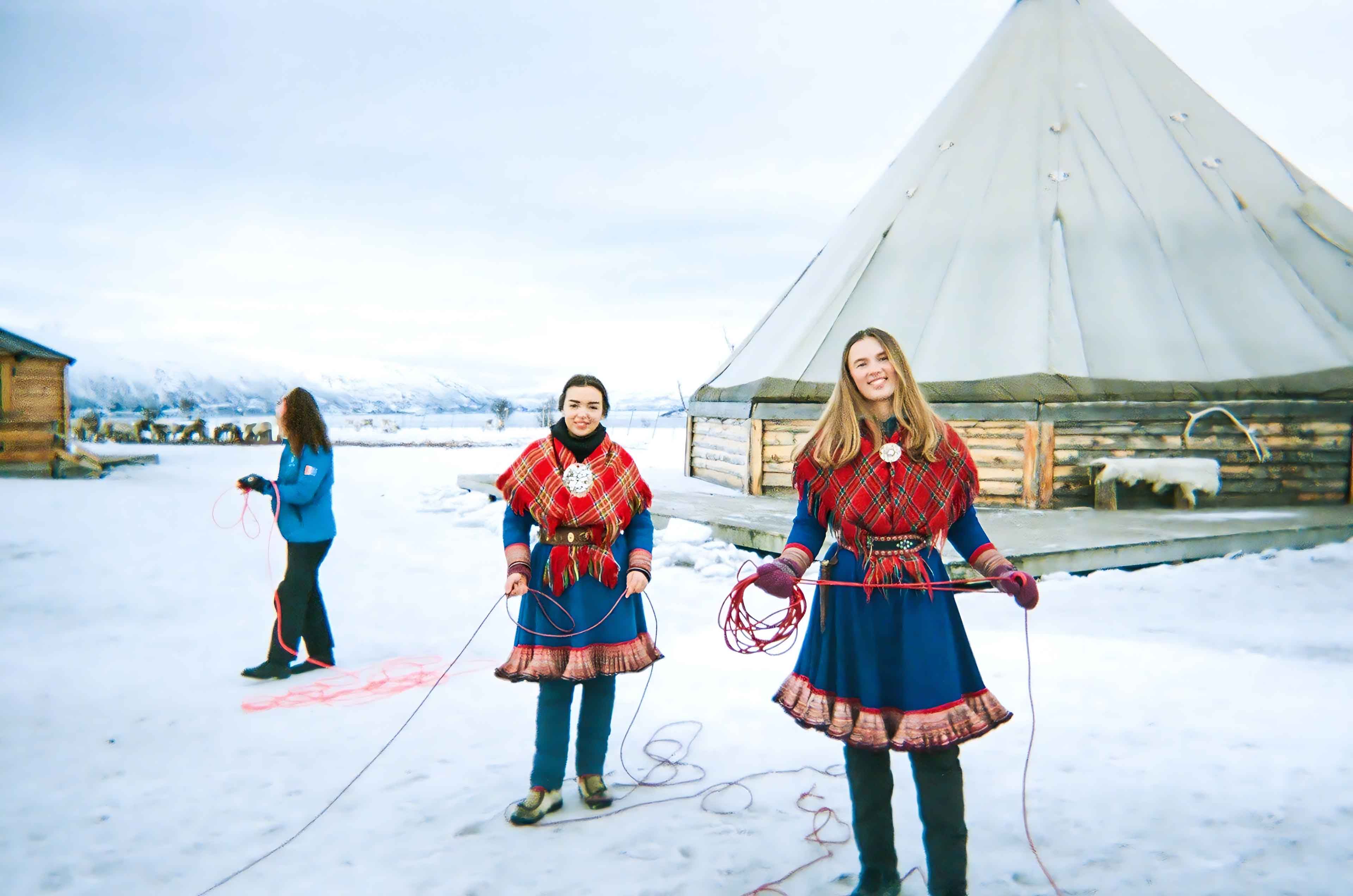 Meet The Sami People Snow Reindeer Norway