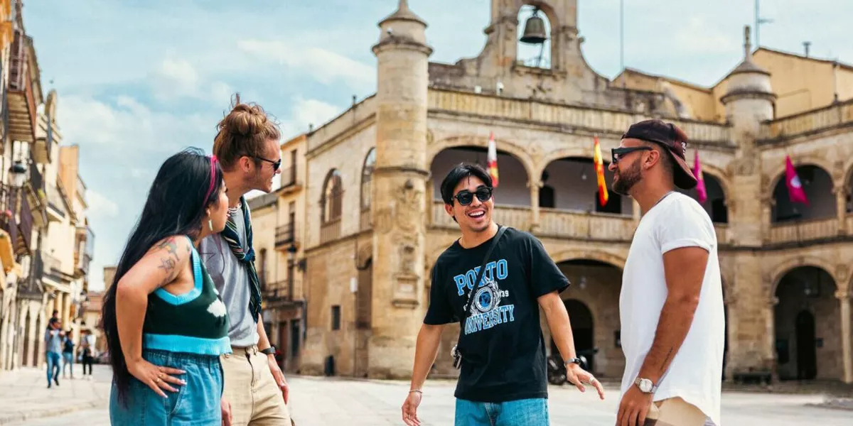 Friends In Spanish City