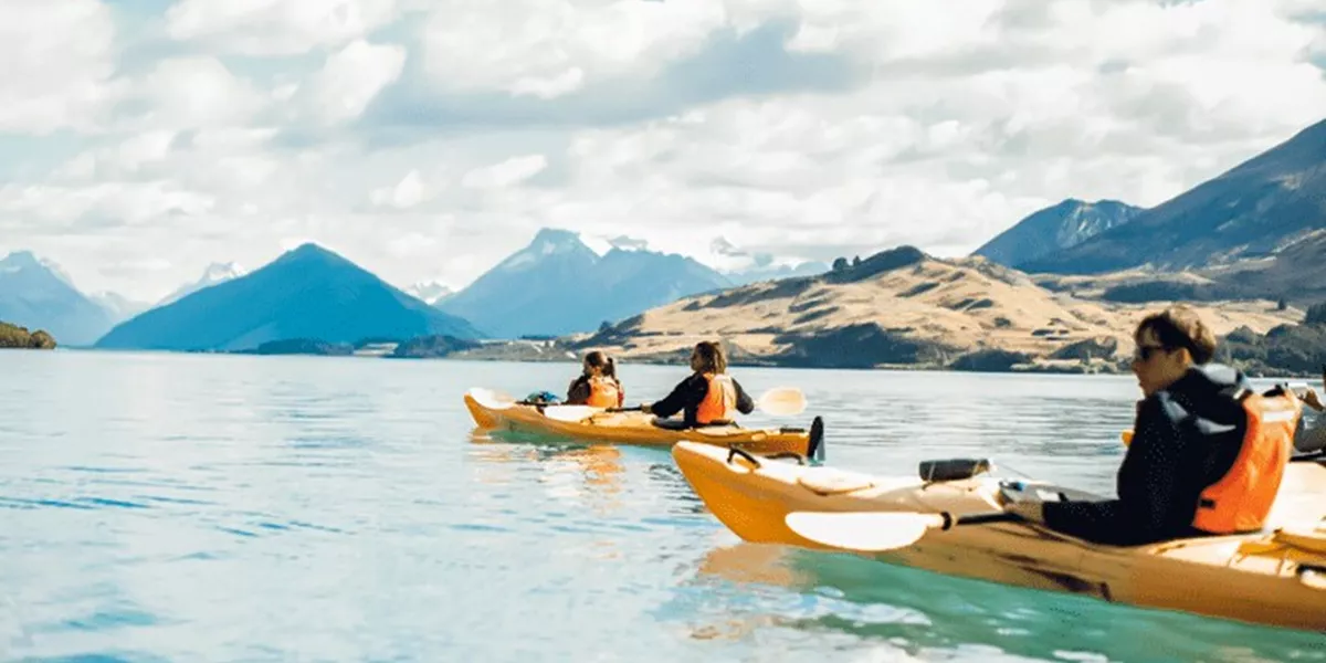 Cayaking in New Zealands