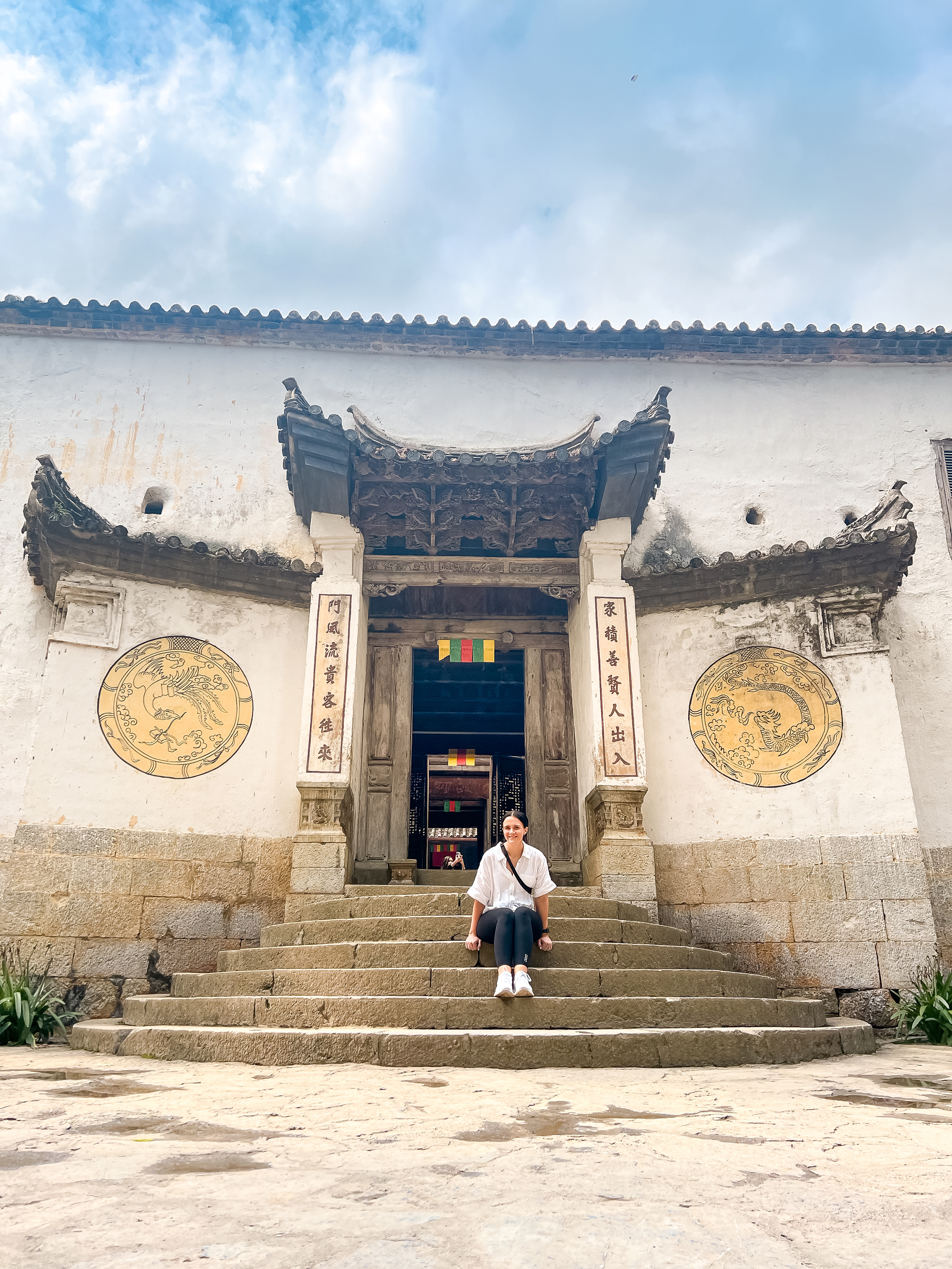 Visit the H'mong King Palace