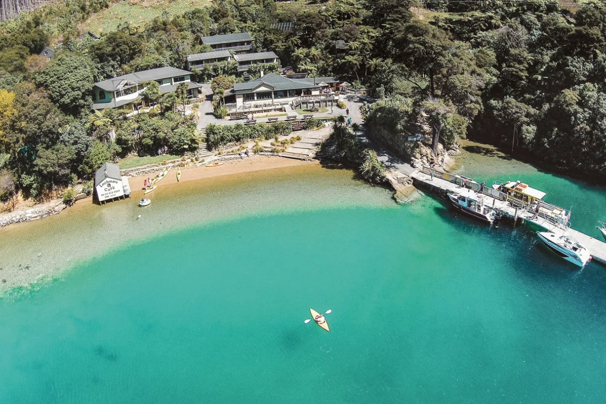 visit-new-zealand-with-contiki-1-min.jpg