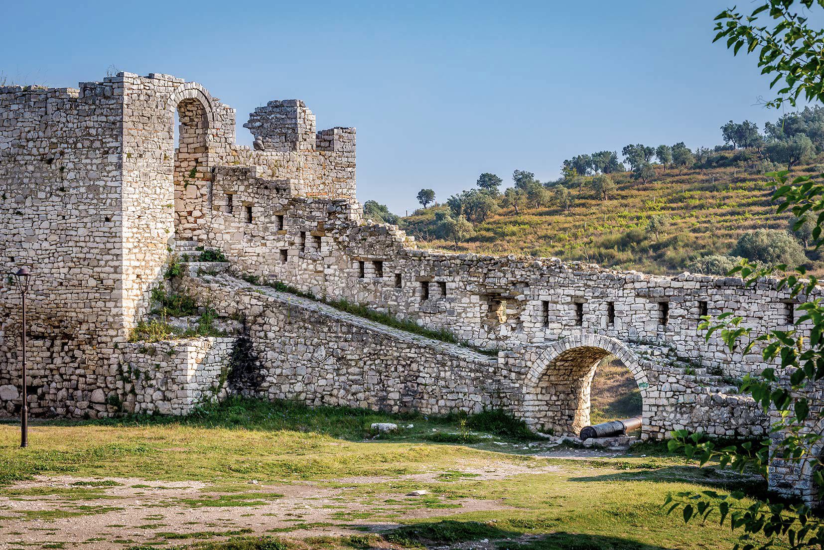 Discover Berat on Foot
