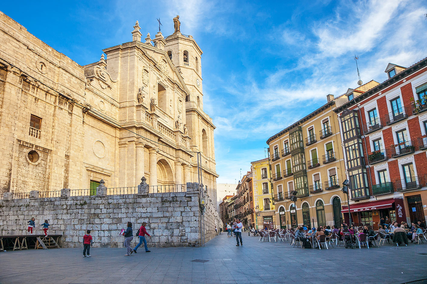 Explore Valladolid  on Foot