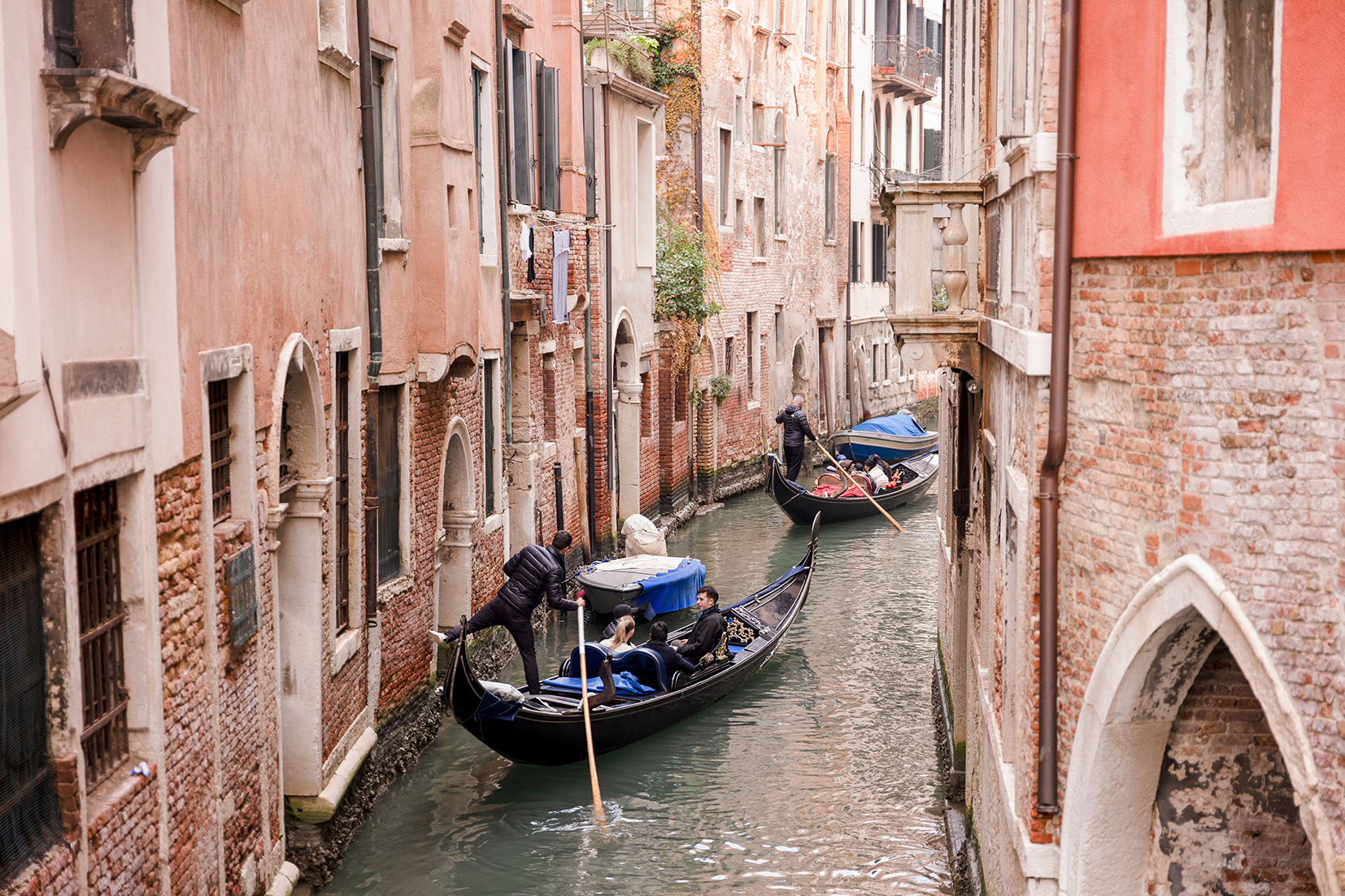 European Discovery 27 to 35 Winter Trip