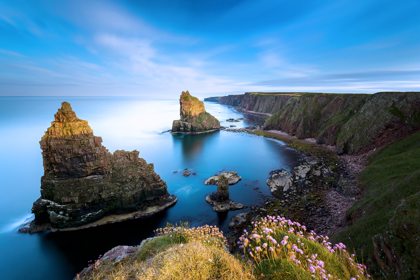 View the Sea Stacks at Duncansby Head