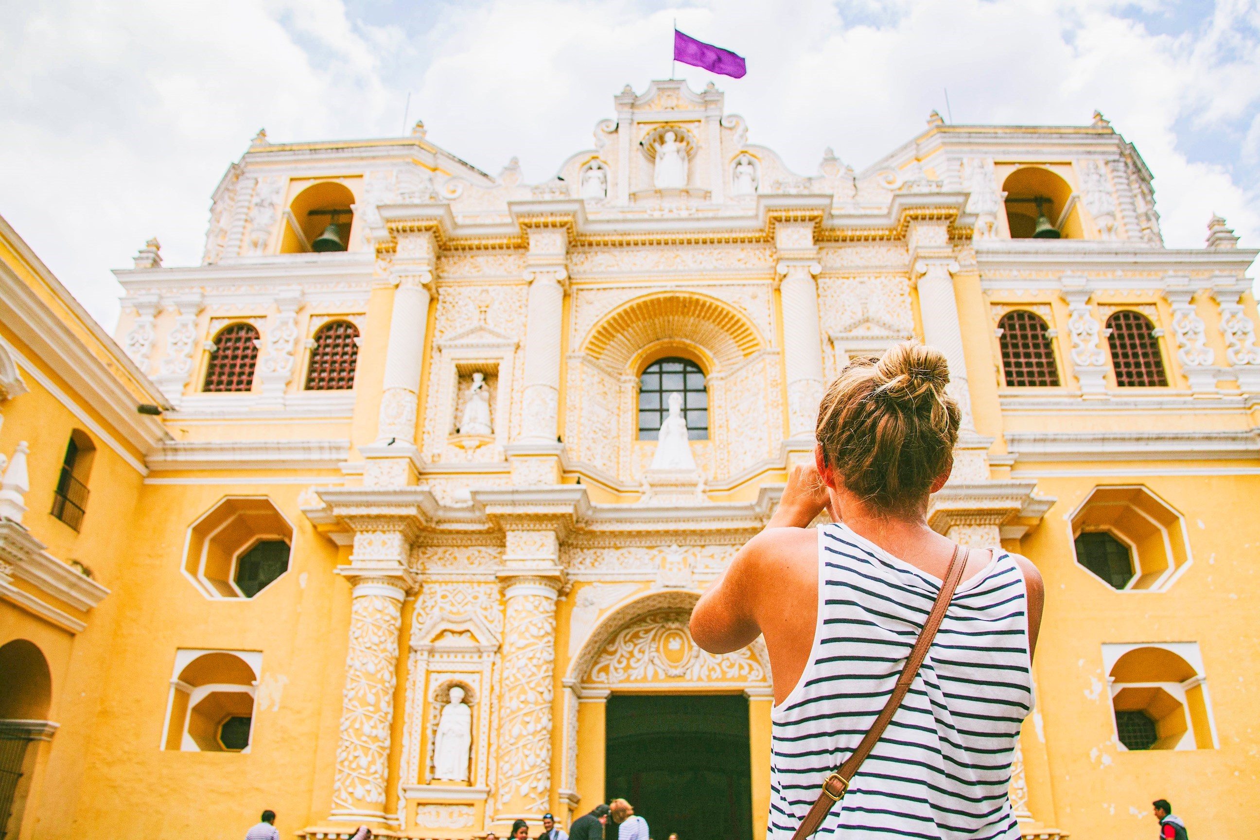   Explore Colonial Antigua with a local