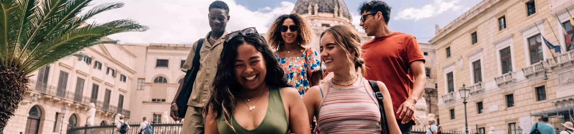 Young Travellers In Italy With Contiki