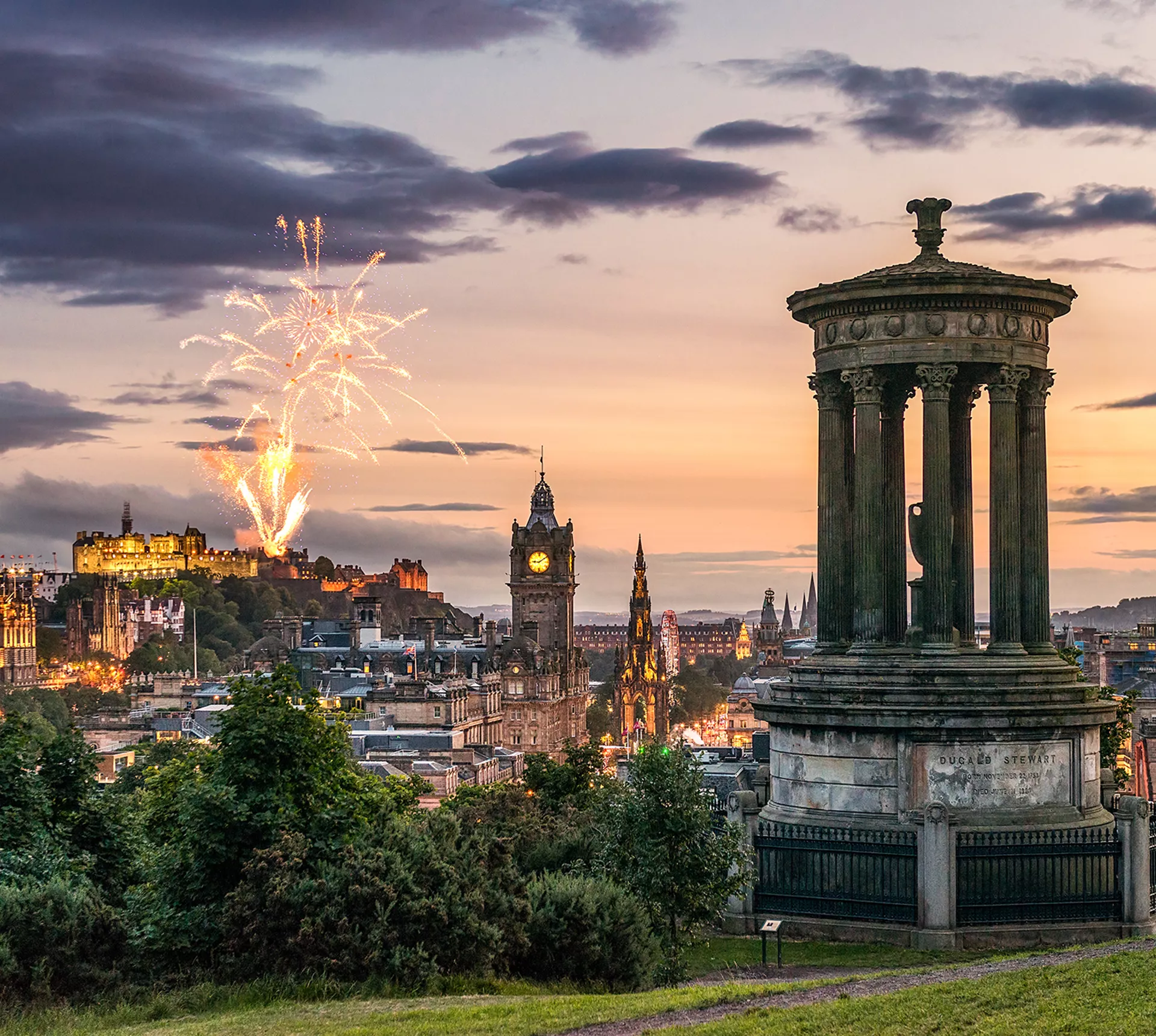 Edinburgh for Hogmanay (NYE) Start London Trip