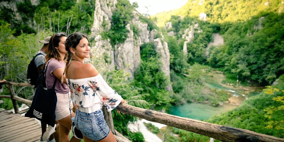 Group Taking In View Plitvice Croatia 2076EURS2019