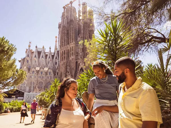 Group Enjoying The Barcelona Sights Spain