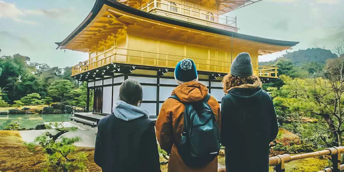 Group Viewing Temple In Japan 1555ASIA2017