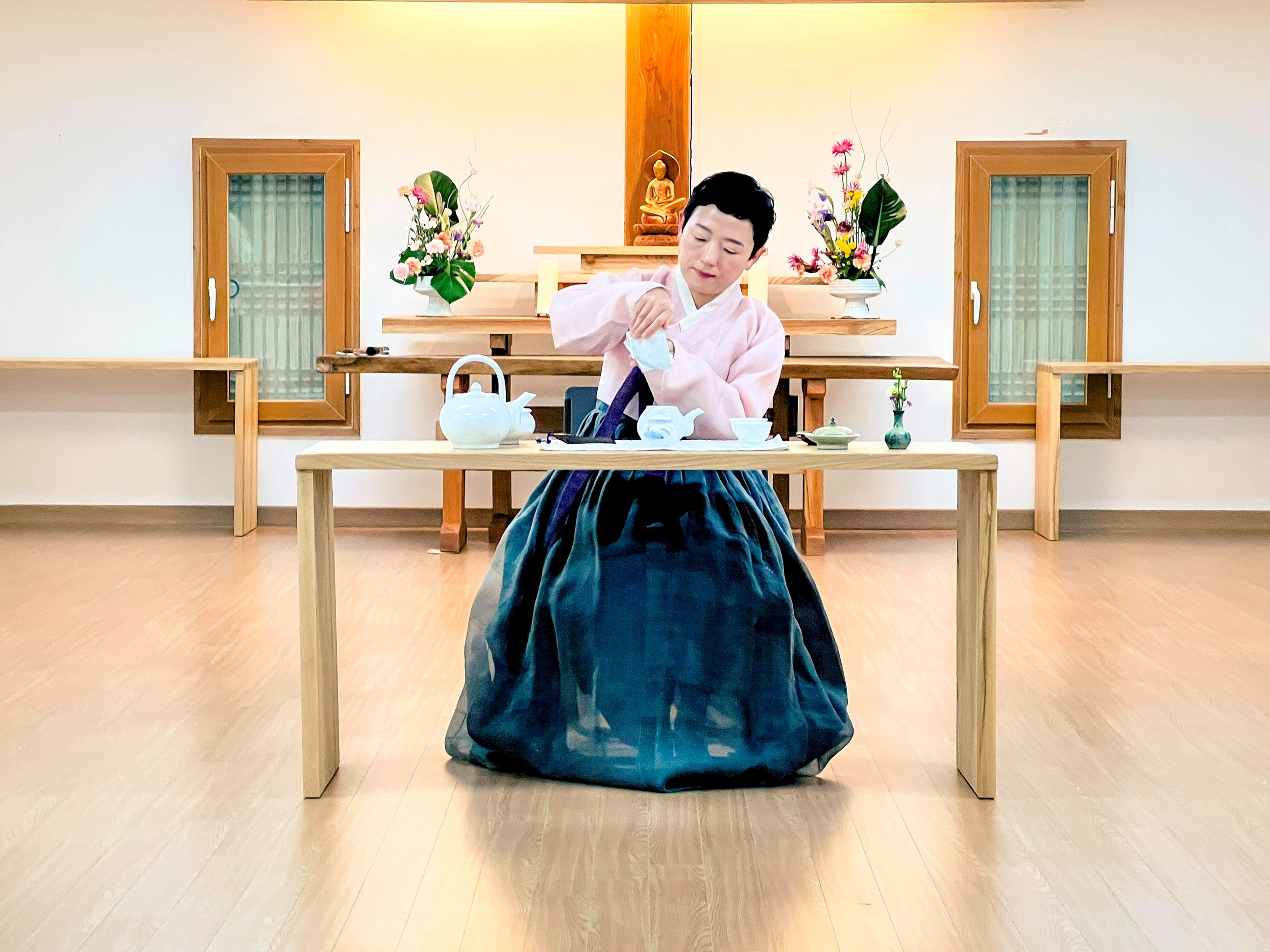 Have Tea at a Buddhist Temple