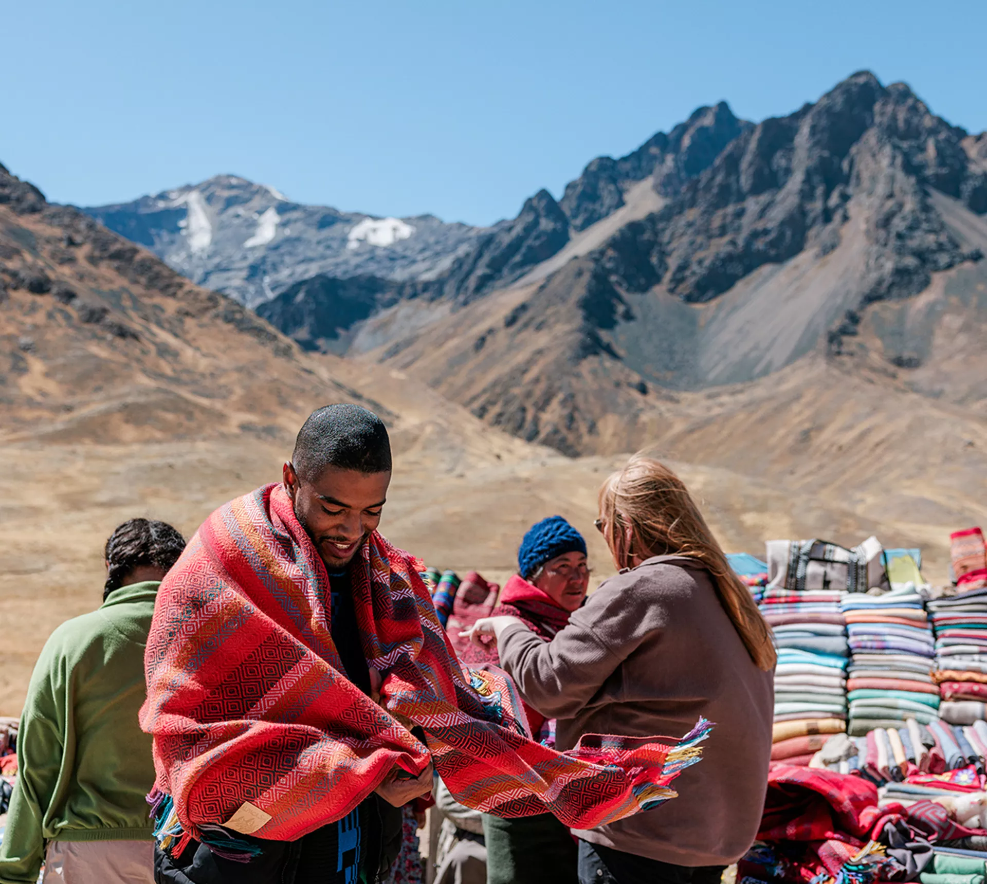 Peru Uncovered with Train to Machu Picchu Trip