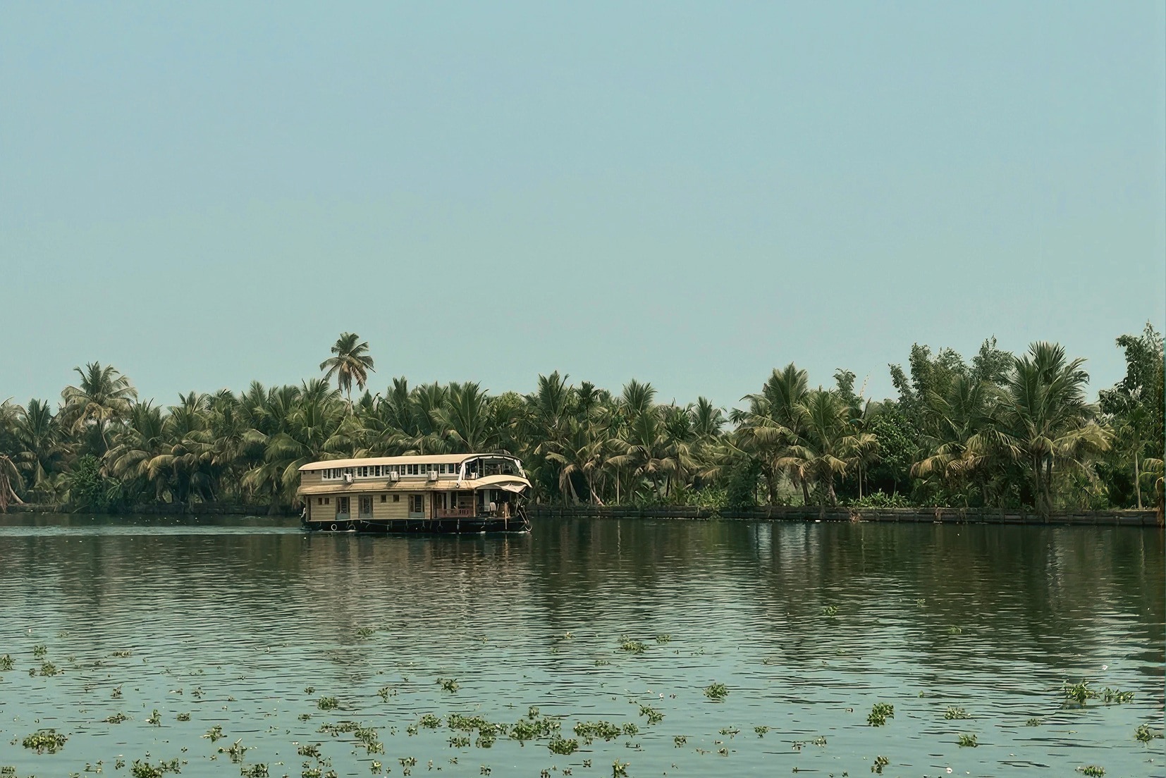 Cruise Kerala's backwaters on a Houseboat