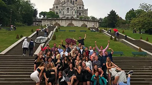 Group Photo On Sightseeing Tour