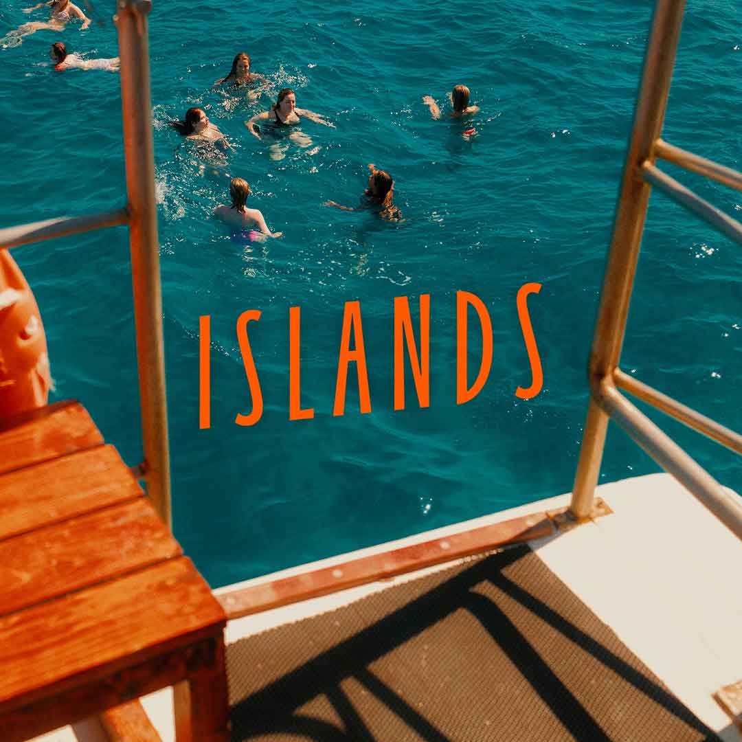 contiki-travel-style-islands.jpg